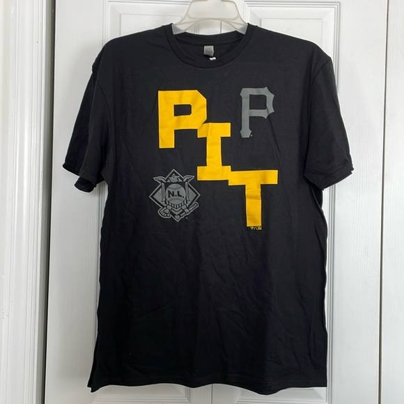 NWOT Pittsburgh Pirates Tshirt Adult X-Large Black MLB Baseball 100% Cotton - Picture 1 of 8